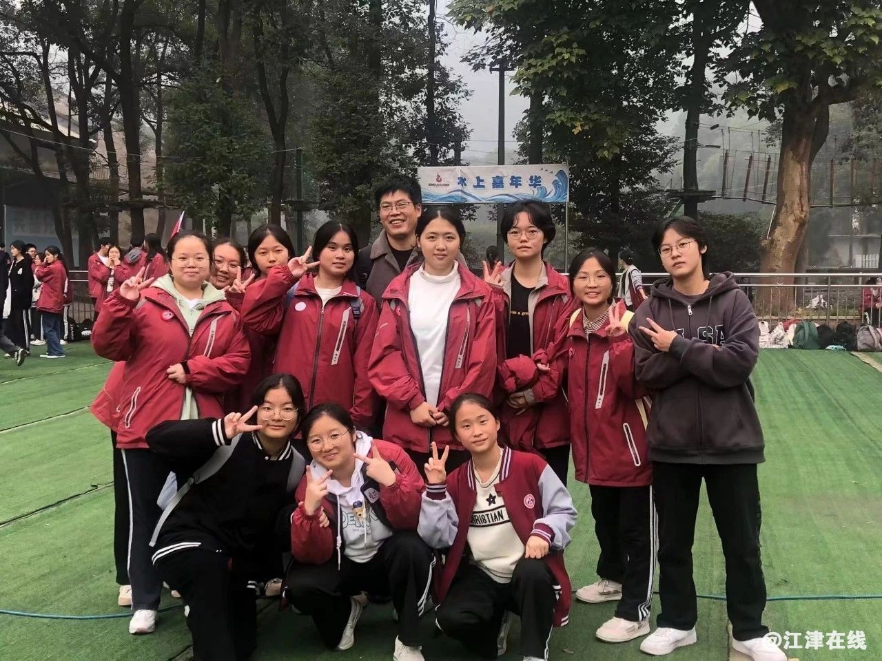 8ff606eefd06fc63812d6651e80191fe.jpg