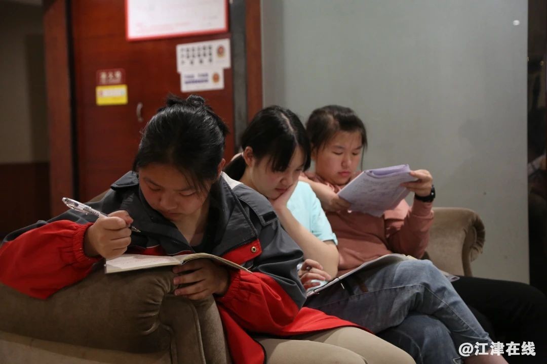 f093288382ccb9f11faf58ac1157adc9.jpg