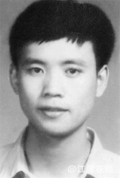 １少年时的父亲.jpg