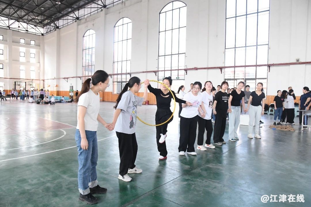 b8f77626a022cd42dda7ff8d42b6a8ee.jpg