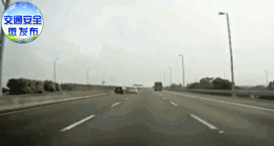 69a9acd2b5cbb7cd6fdf7e98dde3c4c8.gif