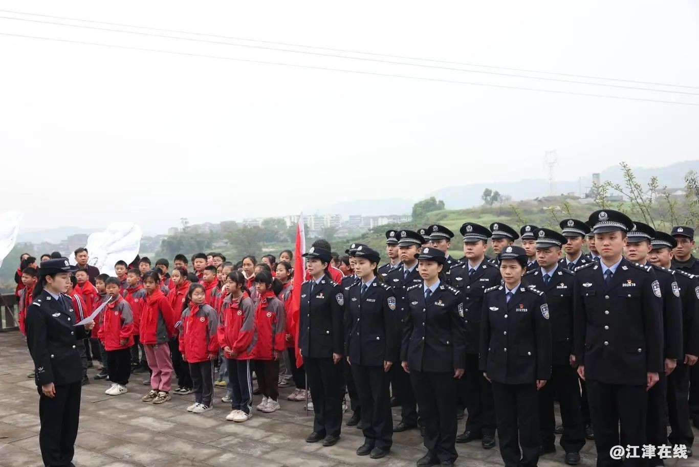 b8197eb5d7eb73c2043c13eb200de450.jpg